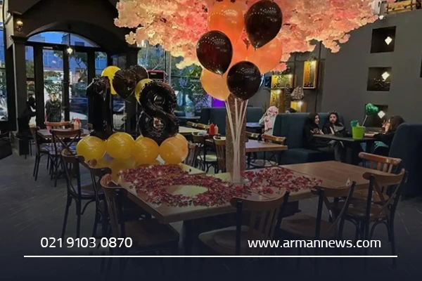 مقایسه کافه‌های سنتی و مدرن برای تولد